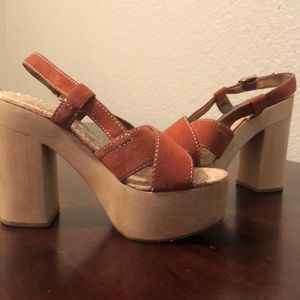 Sam Edelman Platform sandal with cork. Size 7.5.